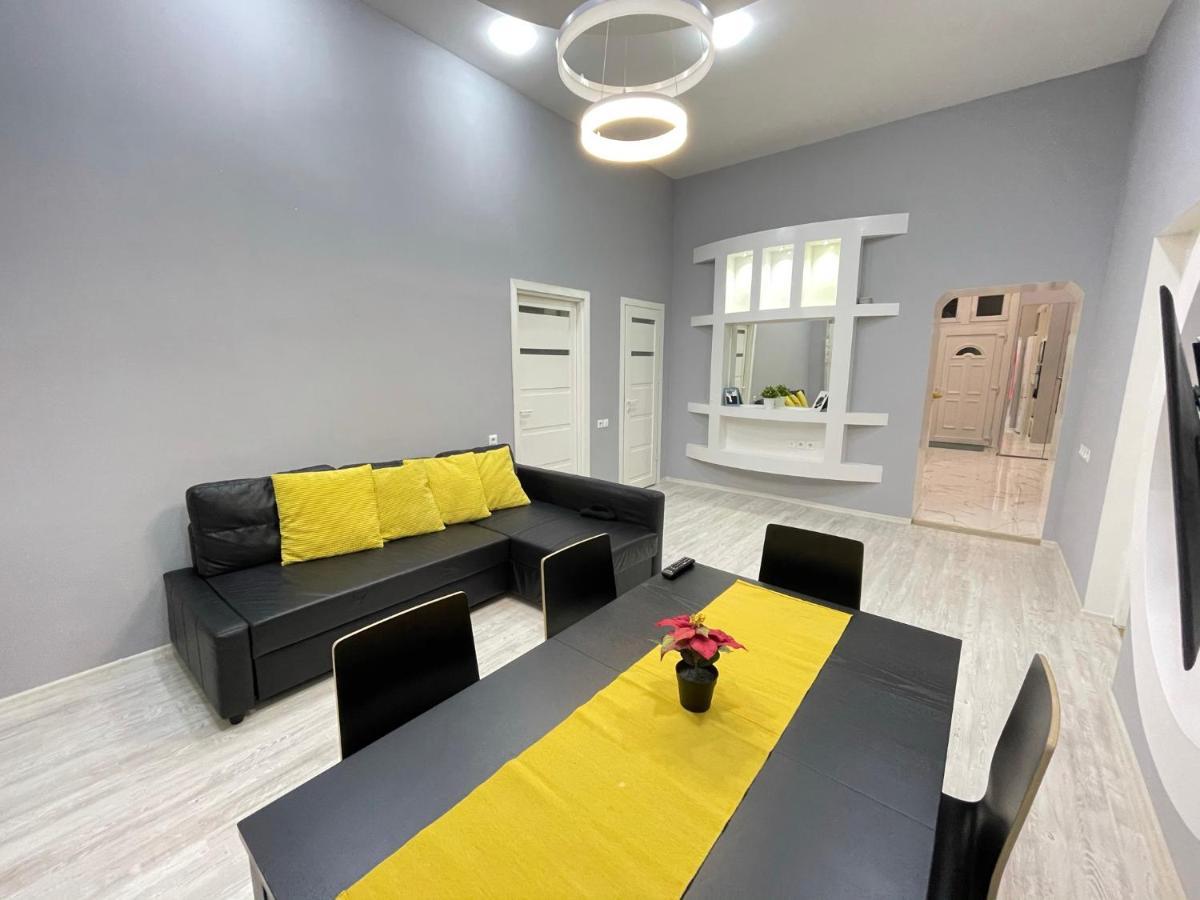 Deluxe Sapphire Residency - 4 Bedrooms 부다페스트 외부 사진