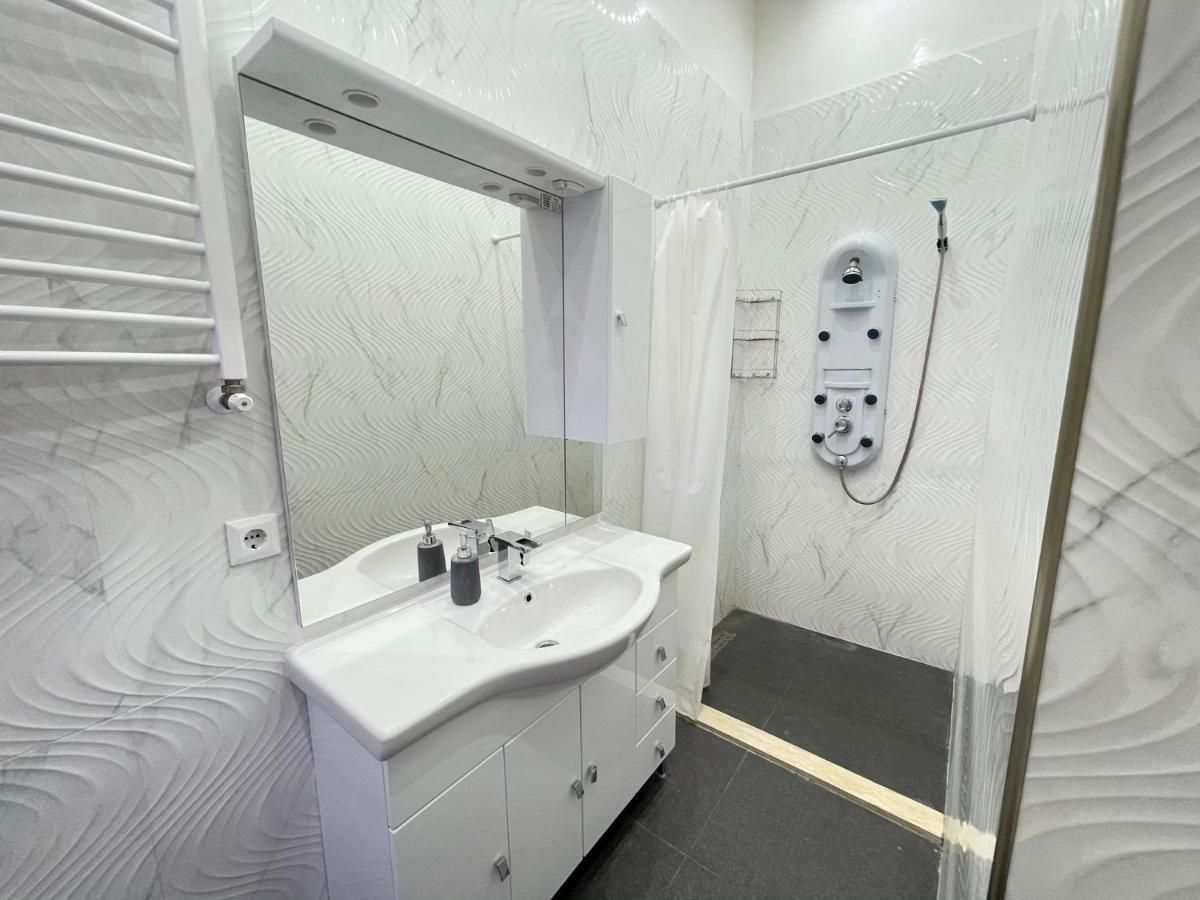 Deluxe Sapphire Residency - 4 Bedrooms 부다페스트 외부 사진