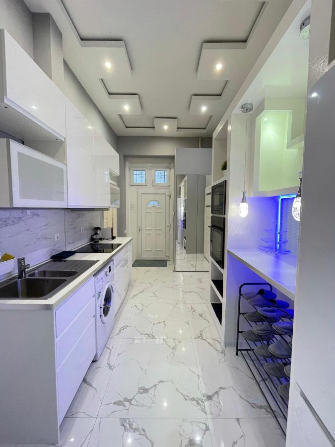 Deluxe Sapphire Residency - 4 Bedrooms 부다페스트 외부 사진